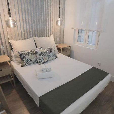 Apartamento Malasana II Apartment Madrid Bagian luar foto