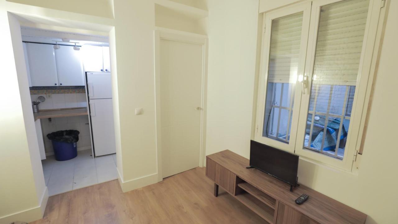 Apartamento Malasana II Apartment Madrid Bagian luar foto