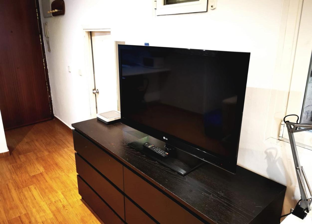 Apartamento Malasana II Apartment Madrid Bagian luar foto